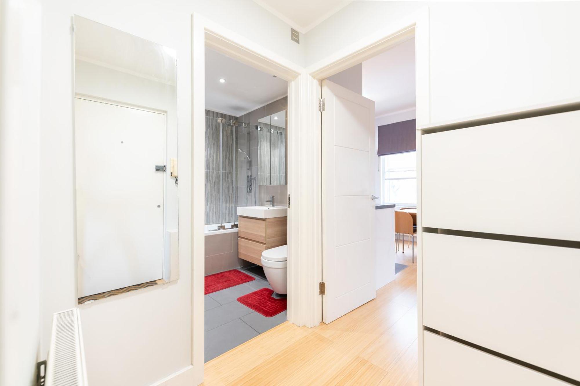 Apartament Special Offer! Bright & - Up To 4 *